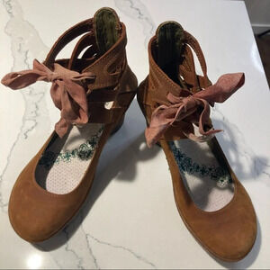 EL NATURALISTA Sz 39 Brown Suede 2.5” Heel Lace Up Ankle Sandals Mary Jane Shoes